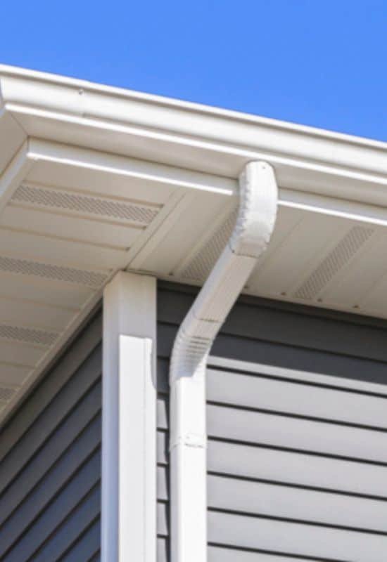 gutters installation in panama city